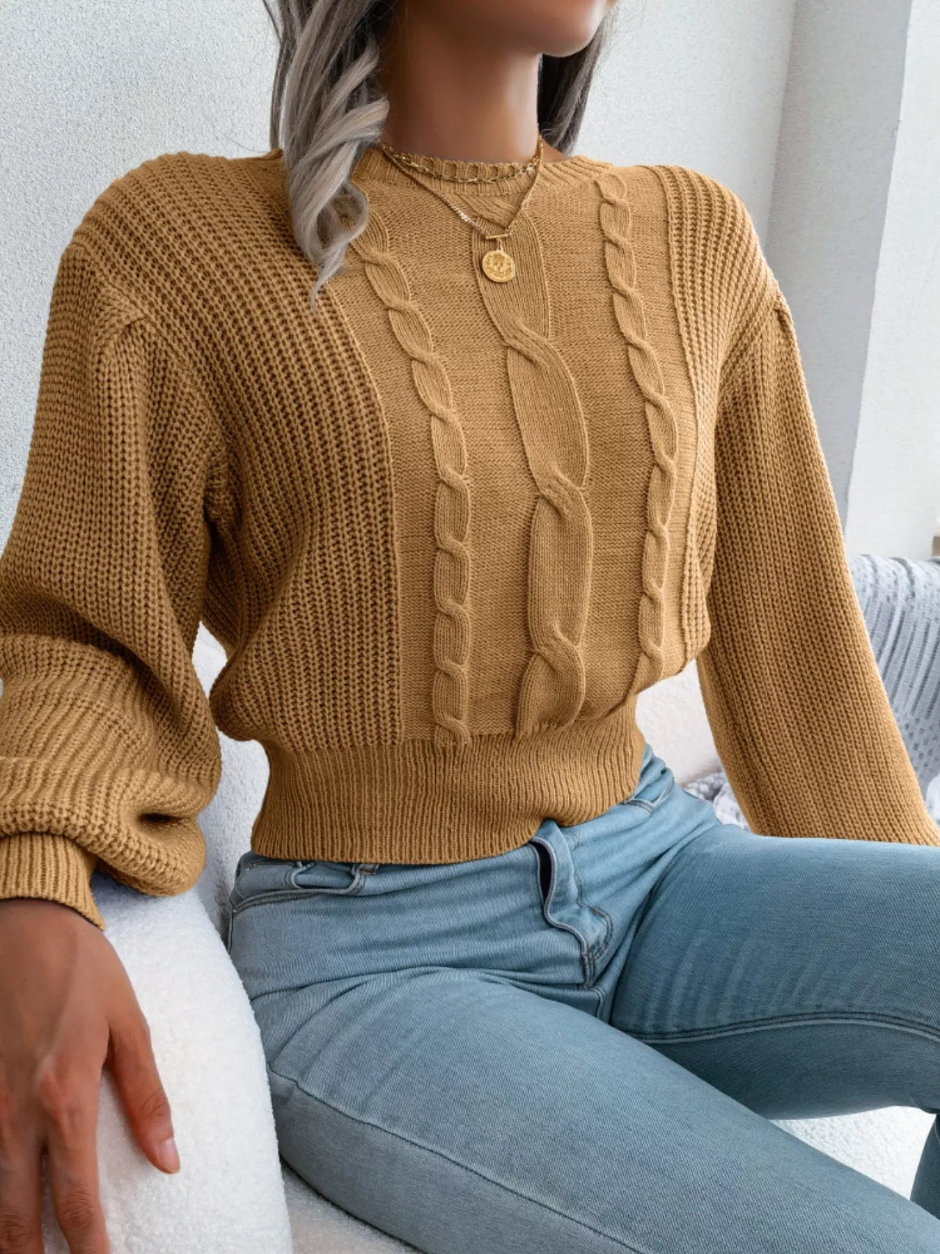 Cable Knit Round Neck Cropped Sweater - FLORENTINE IRIS