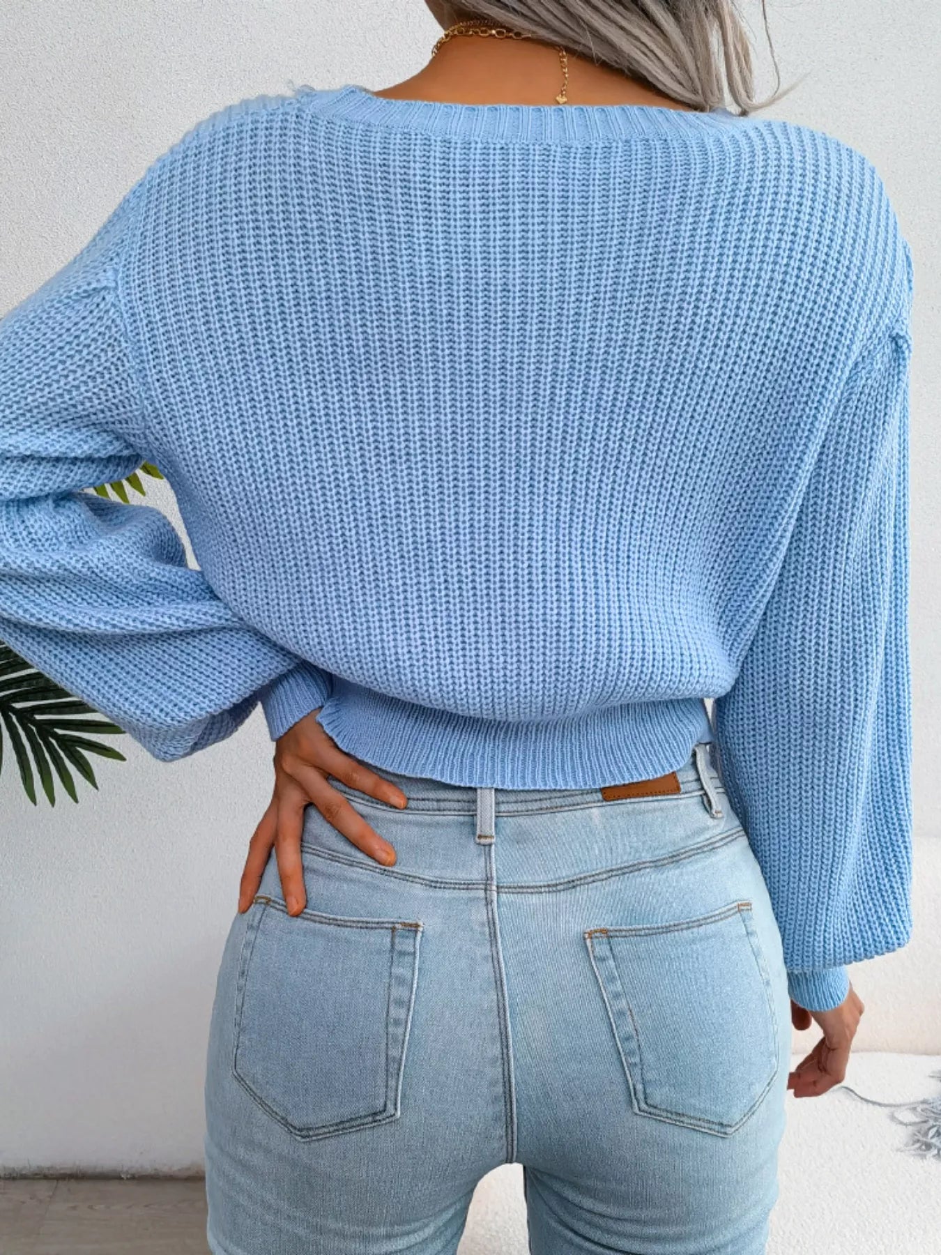 Cable Knit Round Neck Cropped Sweater - FLORENTINE IRIS