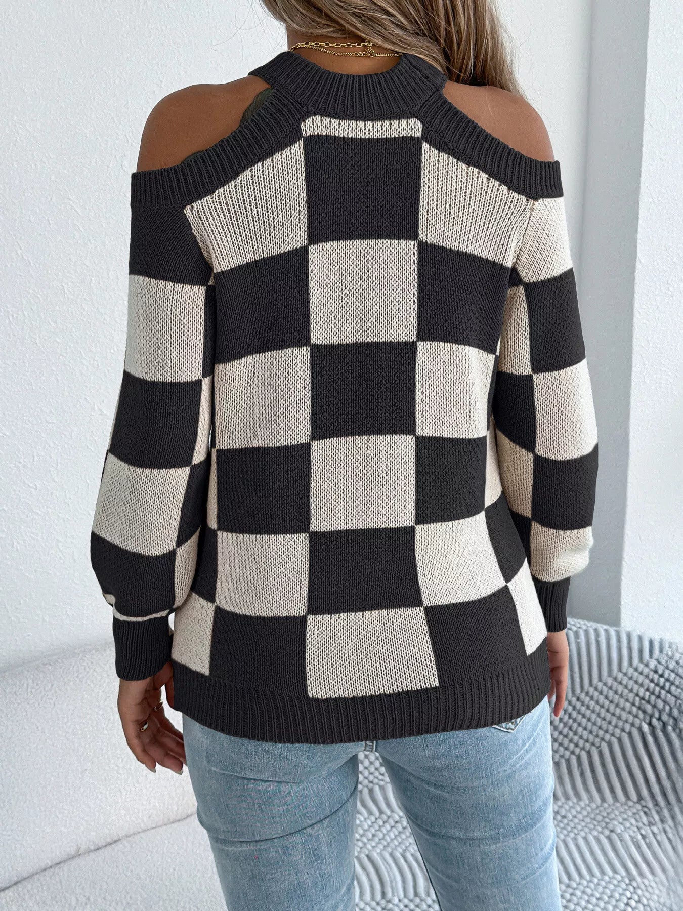 Cold Shoulder Checkered Long Sleeve Sweater - FLORENTINE IRIS