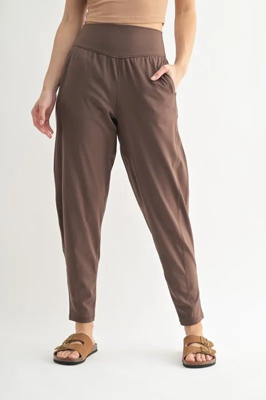 MONO B Flowbarrel High Waist Active Pants - FLORENTINE IRIS