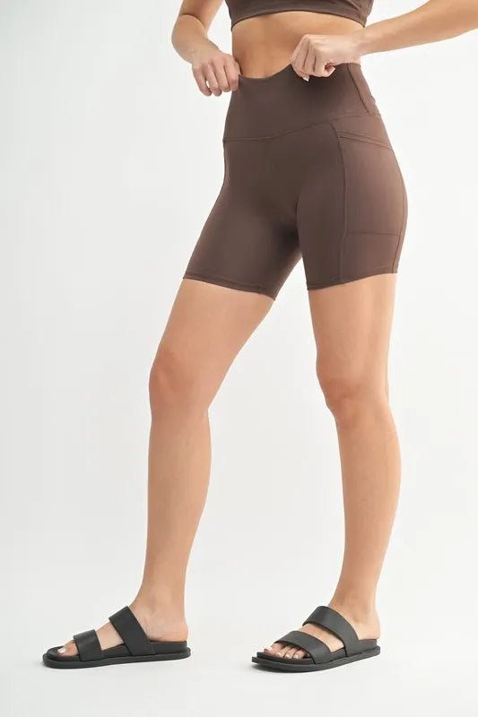 MONO B Venice Cloud Light Sculpt Biker Shorts - FLORENTINE IRIS