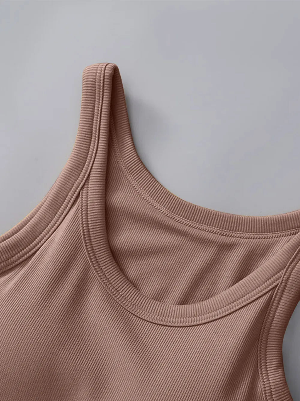 Round Neck Tank with Bra - FLORENTINE IRIS
