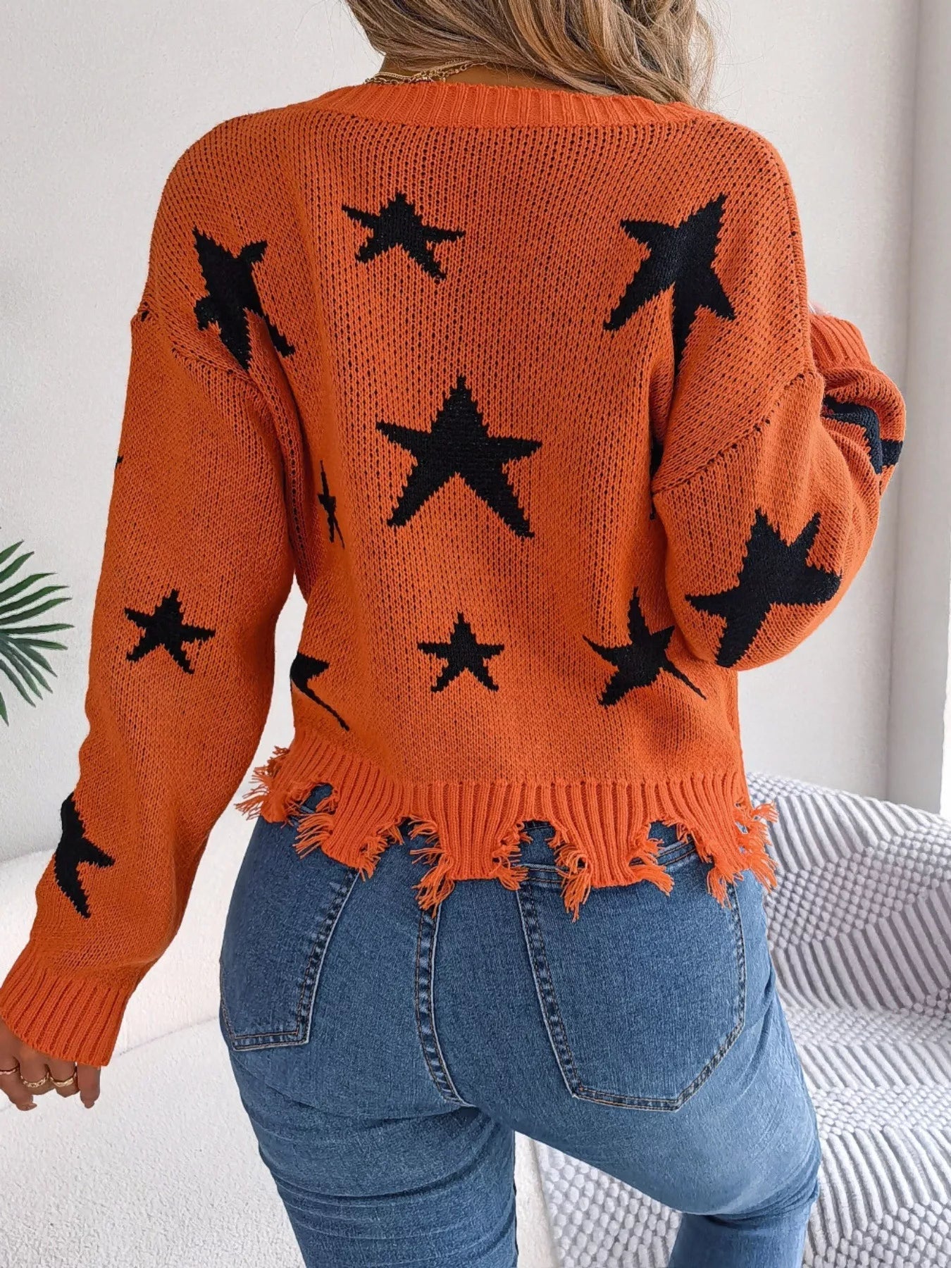 Star Pattern V - Neck Distressed Sweater - FLORENTINE IRIS