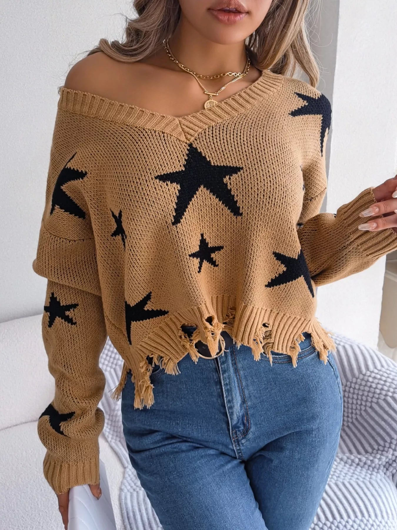 Star Pattern V - Neck Distressed Sweater - FLORENTINE IRIS