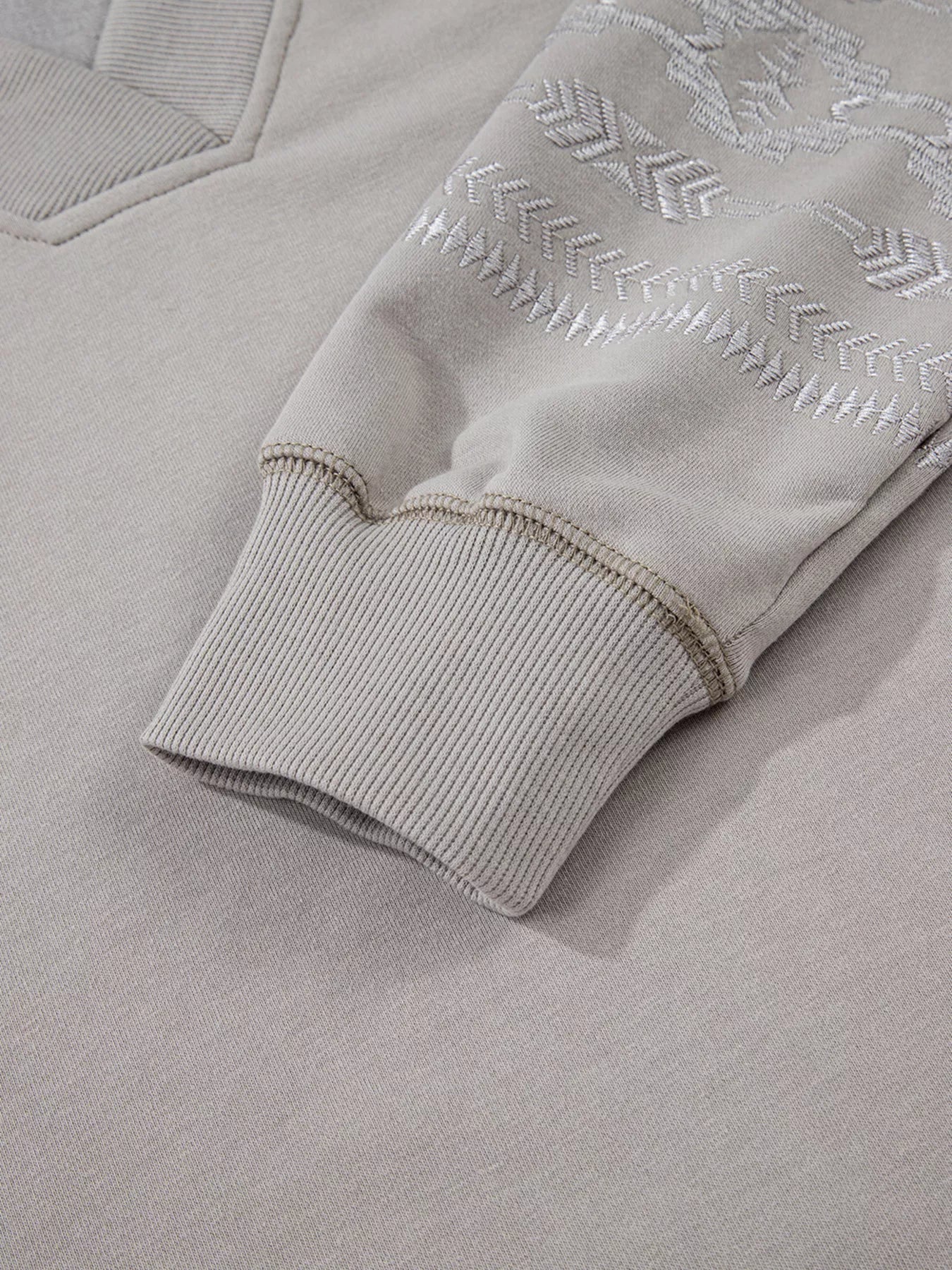 Western V Neck Sweatshirt - FLORENTINE IRIS